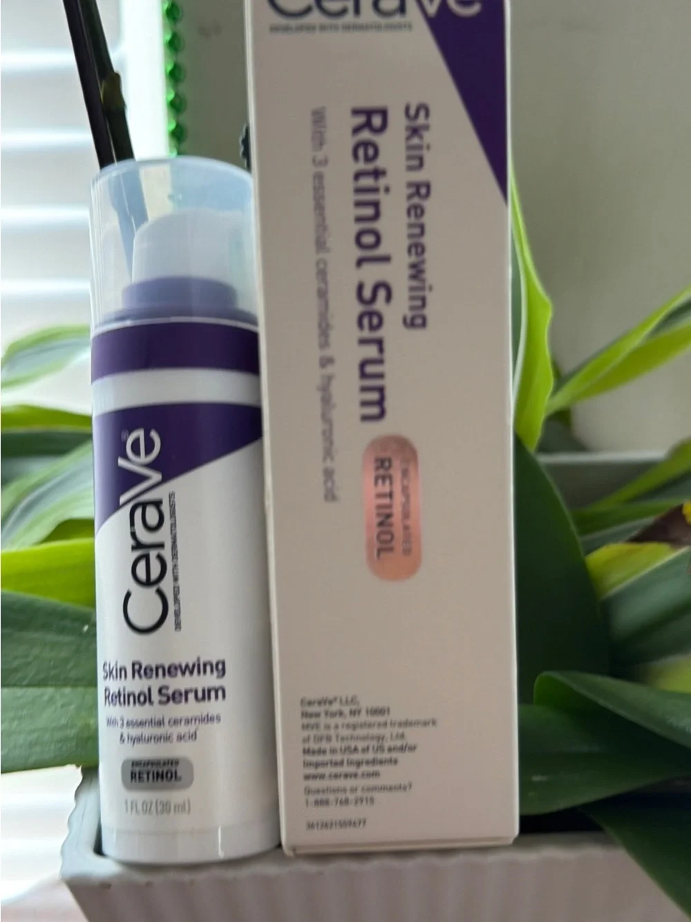 rave Retinol Serum — Purple, White